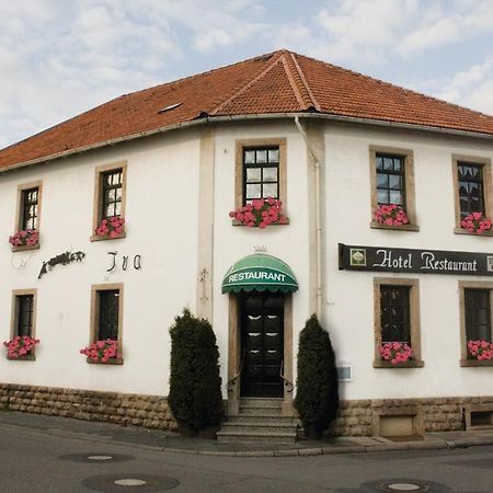 Pension Landgasthof - Iva Haßloch エクステリア 写真